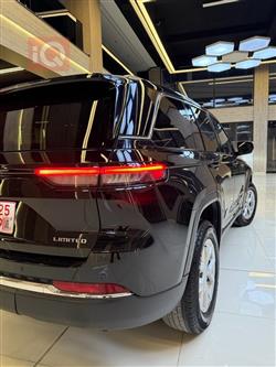 جيب جراند شيروكي